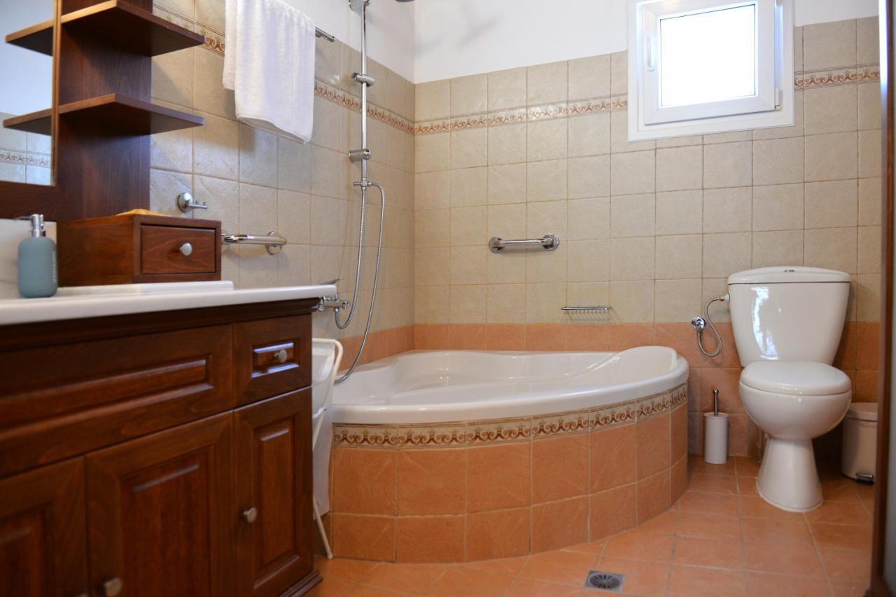 Orestis Holiday home Kolios